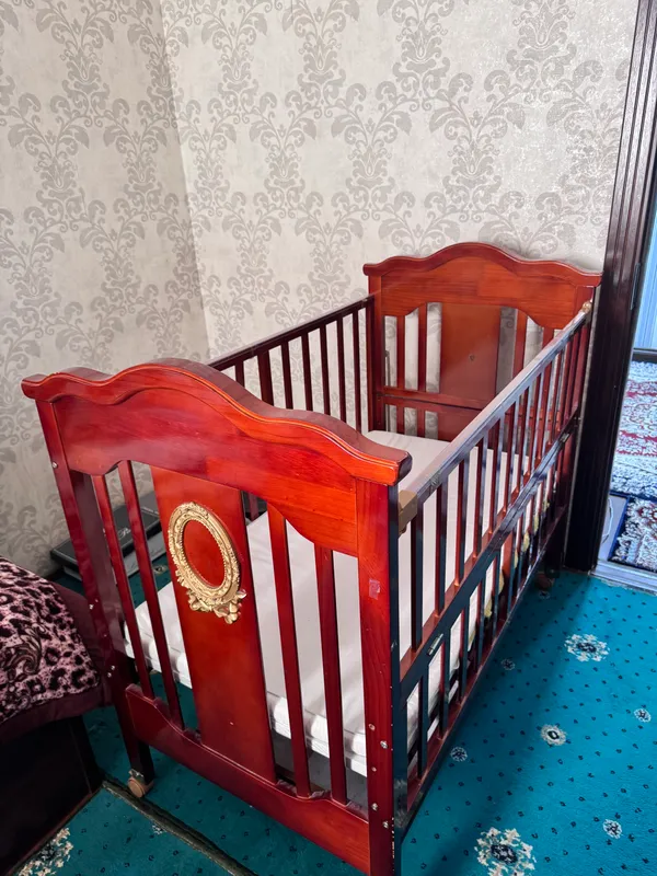 Детский кровать