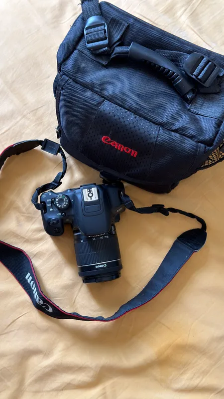 Canon 700d 2