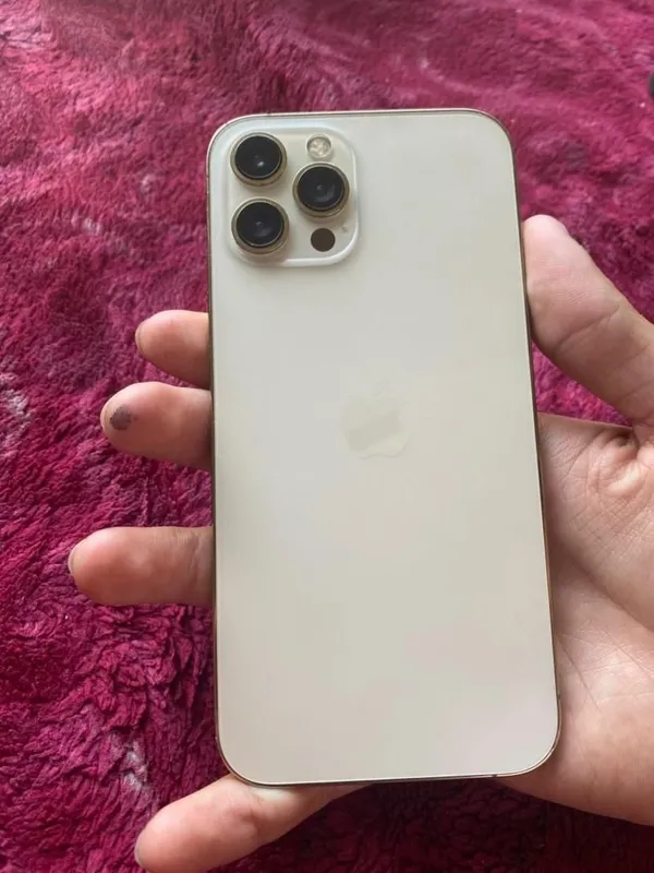 IPHONE 12pro max:480$ yomkost 75.256gb
