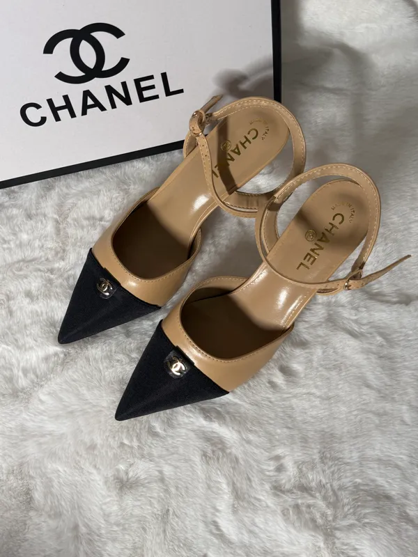 Мюли от Chanel
