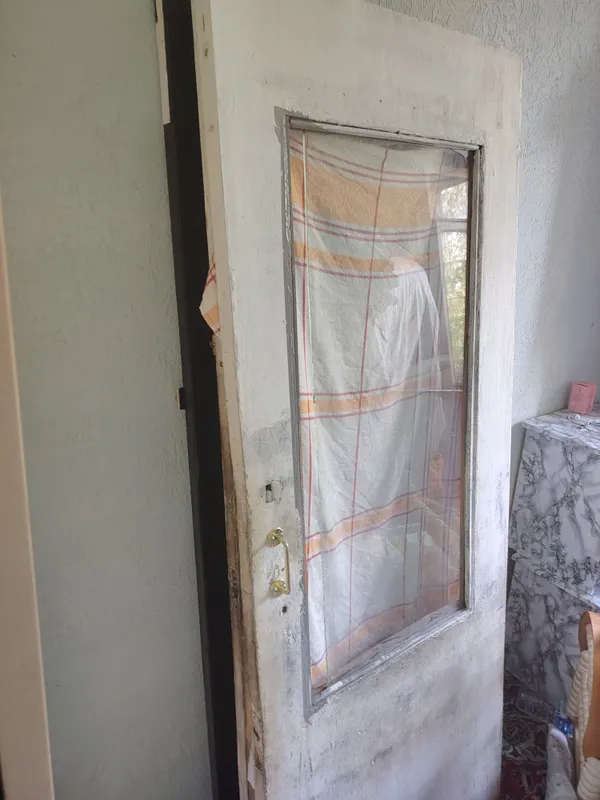 Продаются старые двери, 3 штуки 4 Продаются старые двери, 3 штуки 4