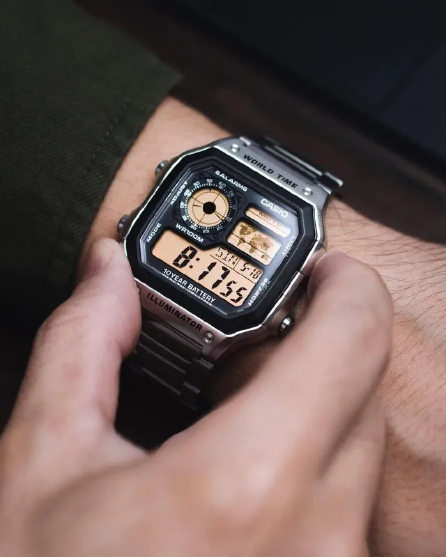 Casio AE-1200WHD «Casio Royale» — хитовая модель! Original — фото 2