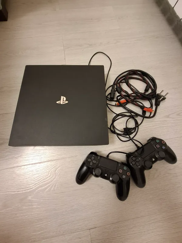 Playstation 4 ni shoshilinch sotaman 1