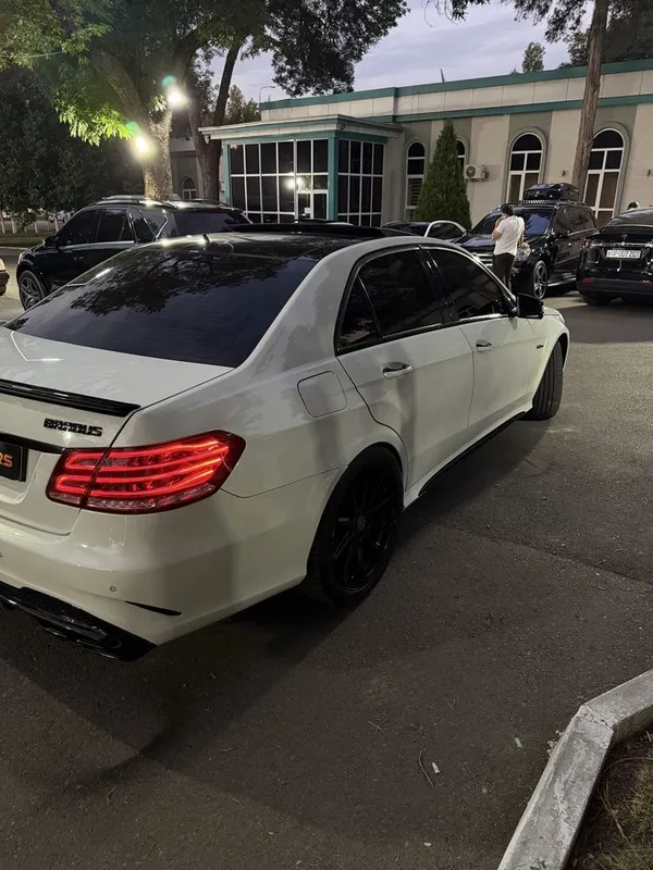 Mercedes Benz w212 E63 Mator M157 V8 6.2 525 HP Rastamojka qilingan 4 Mercedes Benz w212 E63 Mator M157 V8 6.2 525 HP Rastamojka qilingan 4