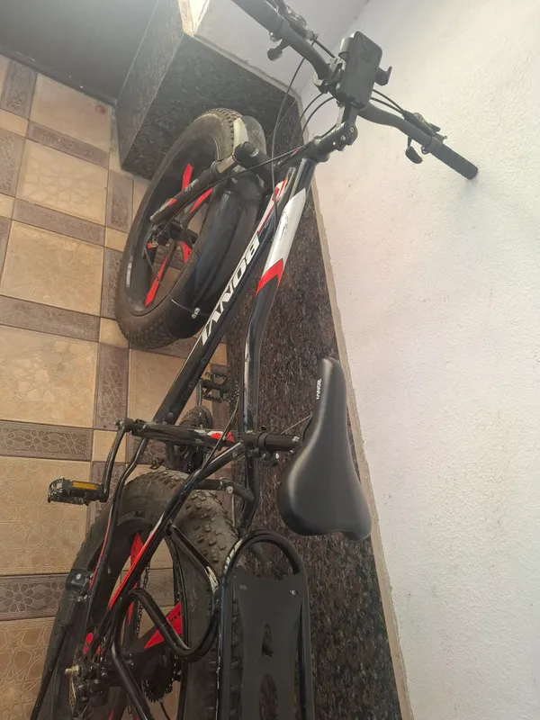 velosipet bonvi Holati yaxshi aybi pedal — фото 1