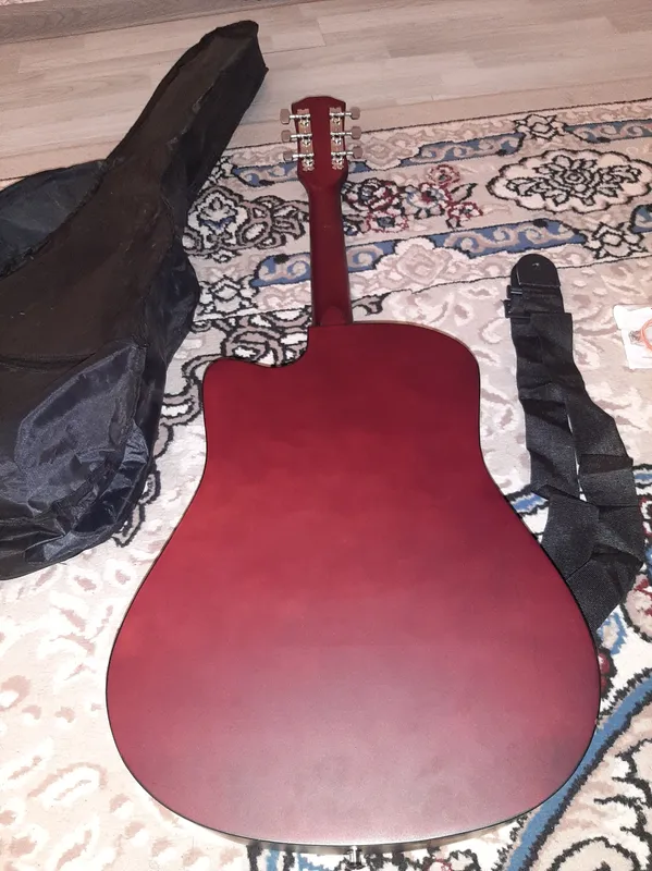 yangi gitara tez,arzon sotiladi holati Alo — фото 2 yangi gitara tez,arzon sotiladi holati Alo — фото 2