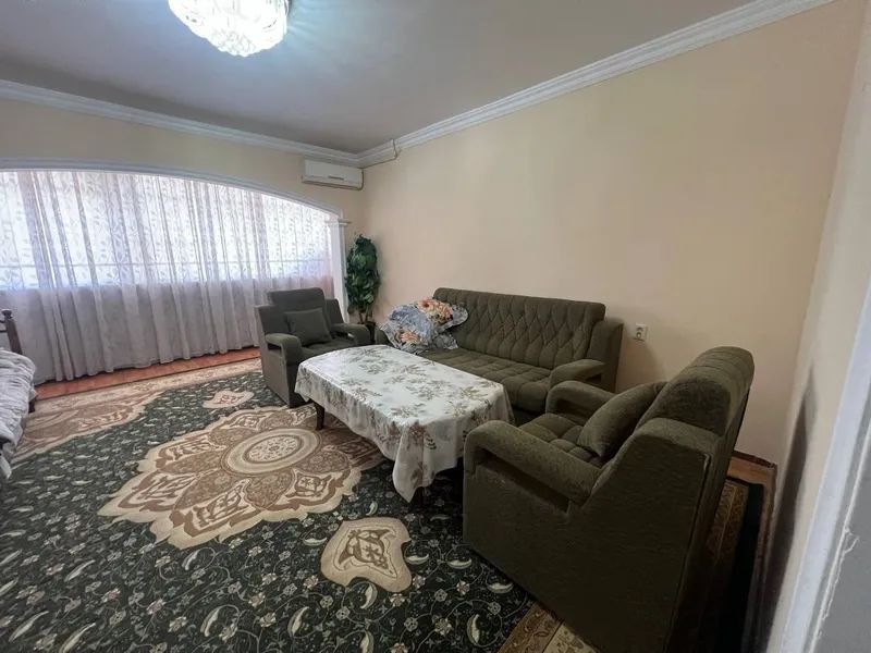 Яаккасрой Шота Руставели кўчаси 2 хона