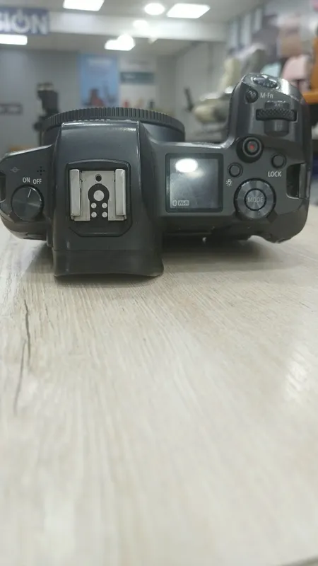Фотоаппарат кенон R боди сотилади 3