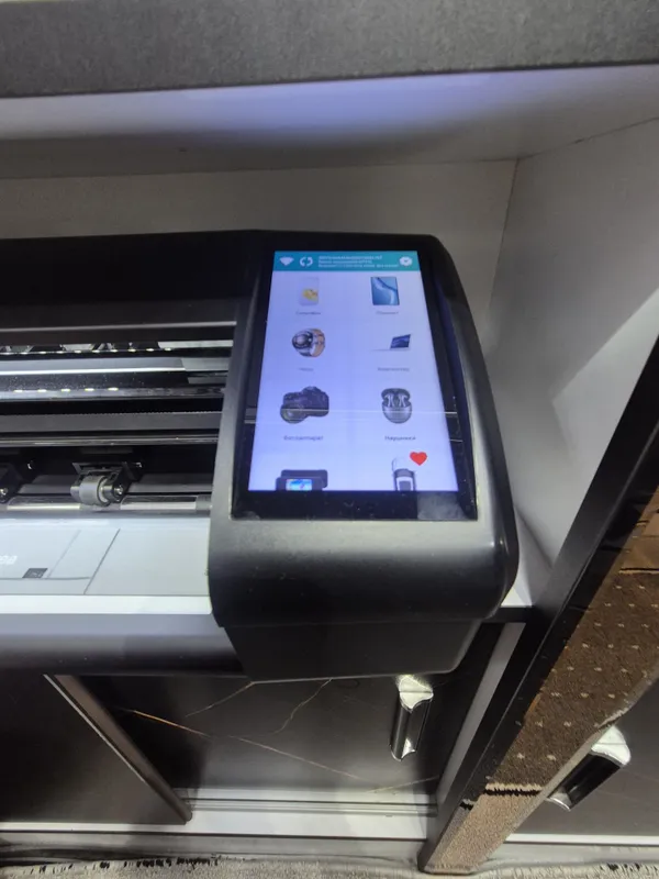 Bronniy aparat mobil telefonlar uchun 1 Bronniy aparat mobil telefonlar uchun 1