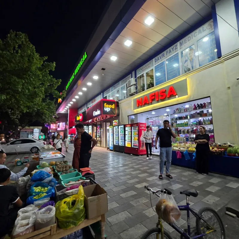Tinchlik metrosi yaqinida 72 m², 3 xonali kvartira sotiladi 7