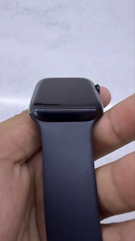 Iwatch 7 45m yaxshi xolatta 4 Iwatch 7 45m yaxshi xolatta 4