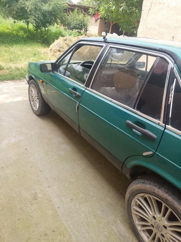 Audi 100 c2 5slindr 2.2 mator