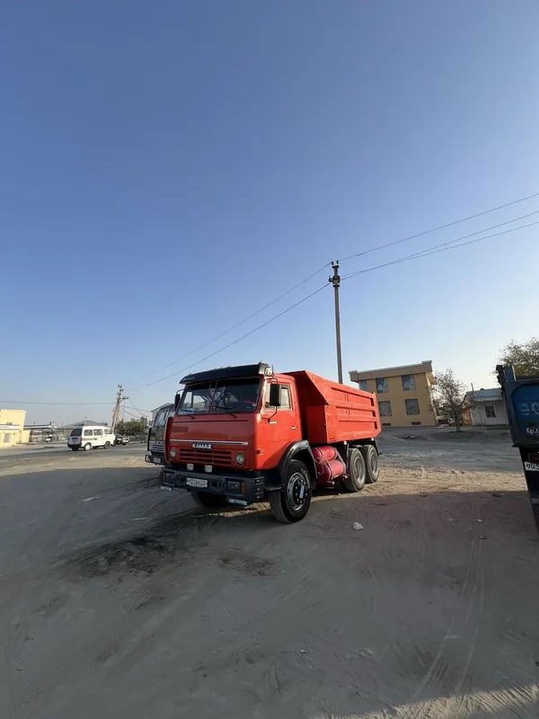Kamaz sotiladi holati idial — фото 1
