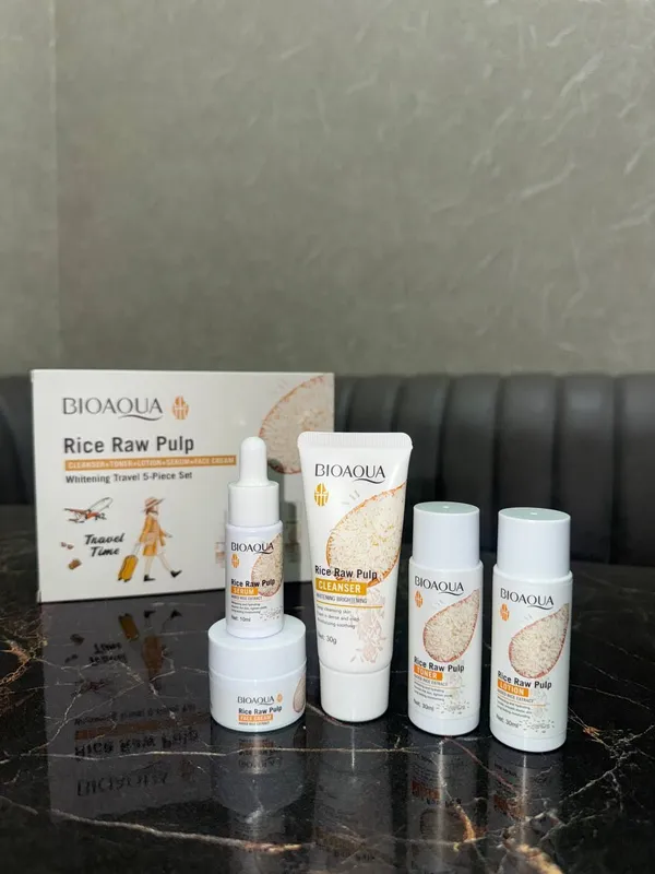 BIOAQUA kuchli oqartiruvchi guruchli mini travel nabor