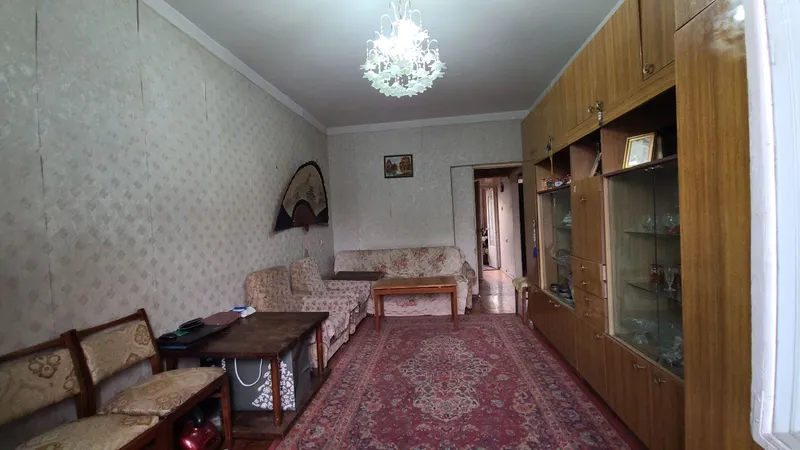 Продается 3 комнатная квартира