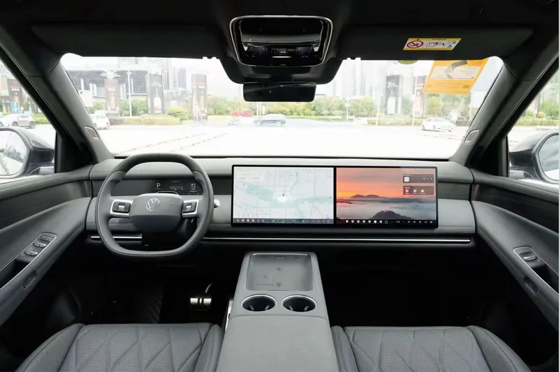 Volkswagen 9X ID Era Ultra 6 местный гибрид с запасом хода 1651км — фото 6