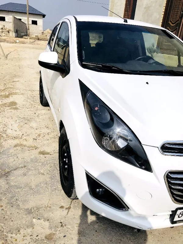 Chevrolet spark ls — фото 3