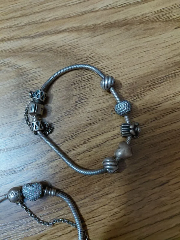 Pandora bilaguzuklari, original 3 Pandora bilaguzuklari, original 3