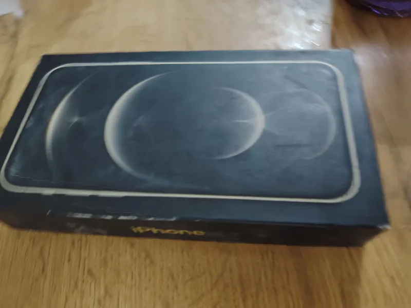 Коробка от iPhone 12 Pro Коробка от iPhone 12 Pro