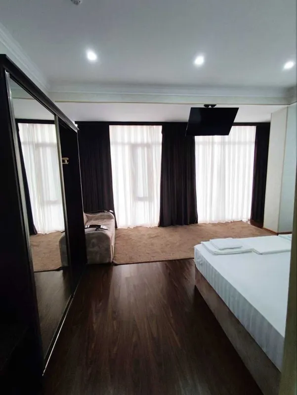 Здание Гостиница 35-номеров+ресторан ул.Фаргонайули 4-эт 3200 м² 10сот — фото 3
