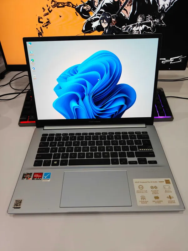 Asus Vivobook R7 5800H Oled