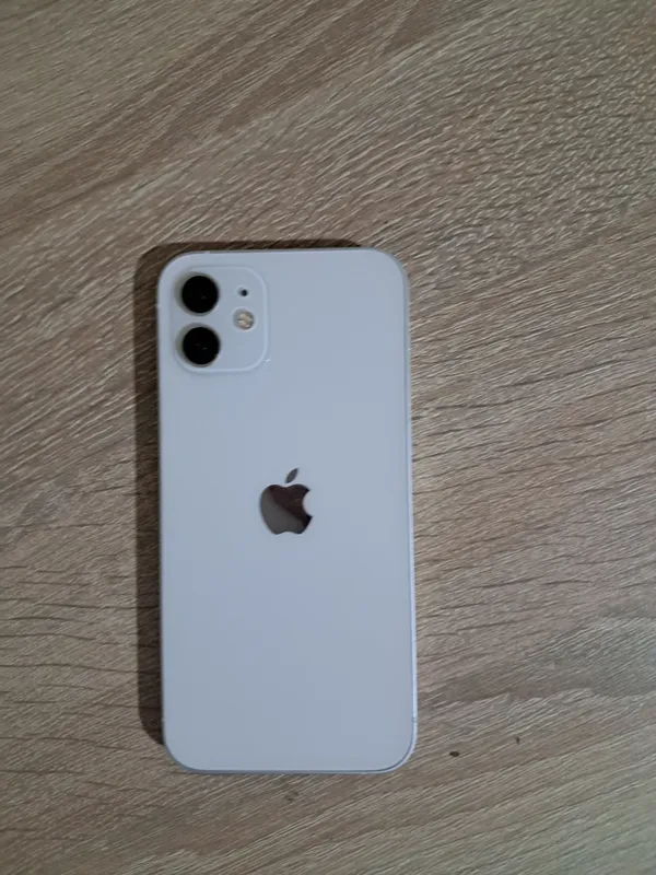 iPhone 12