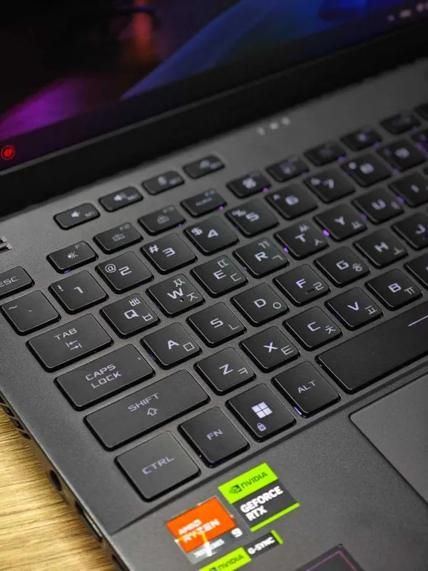 Мощный игровой Asus Rog Zephyrus G14 — фото 1