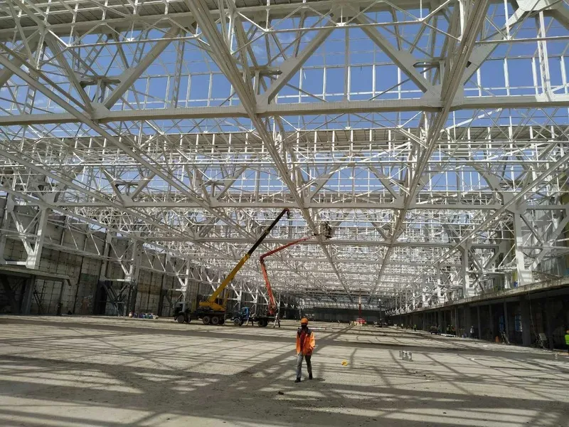 Metalakanstruksya VA Sendvich-Paneldan Angar — фото 3