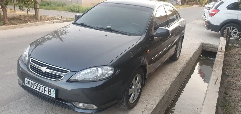 Жентра Chevrolet 3