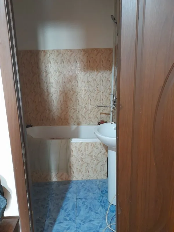 Uy sotiladi, Aeraport taraf, Qarshi mahalla 3