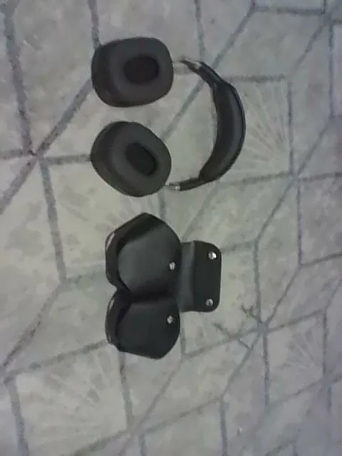 AirPods Max: один сломался, купил за 250 тысяч 1