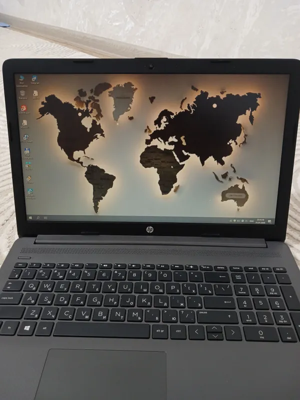 ноутбук HP 4
