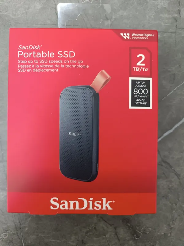 EXT SSD Sandisk 2 TB EXT SSD Sandisk 2 TB