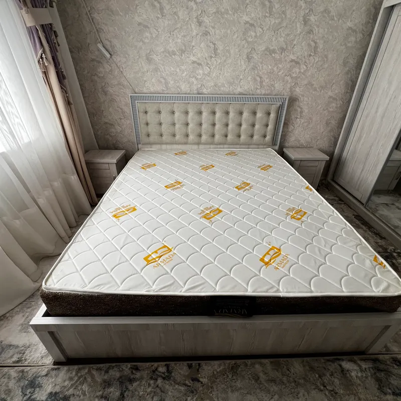 Продается мебель в спалю комплект, новое почти