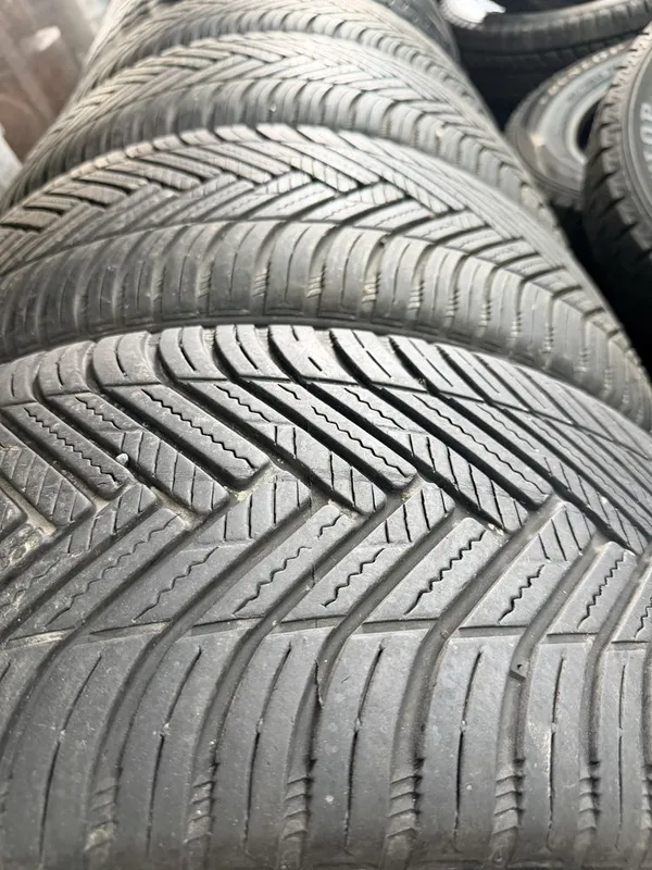HANKOOK KNERGY 245/45/20 donaga bor
