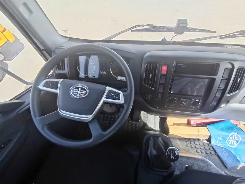 В наличии!!! Супер скидка!!!FAW Шасси Tiger VR 4x2 4,5т Бензин — фото 3