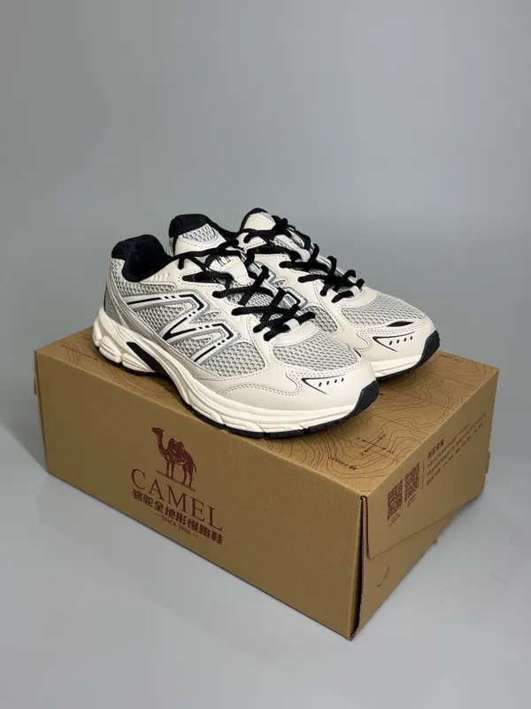 Оригинальные кроссовки Camel