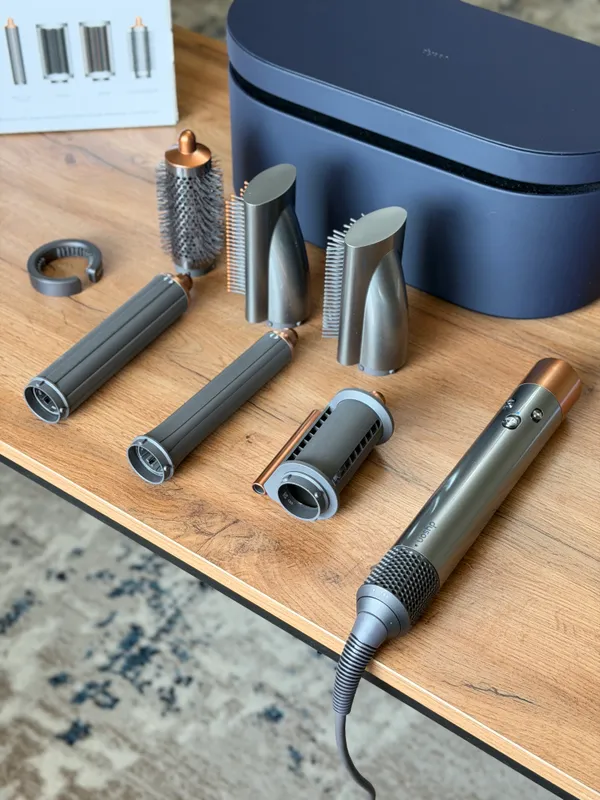 Dyson Airwrap Complete Long HS05 sotiladi 5 Dyson Airwrap Complete Long HS05 sotiladi 5