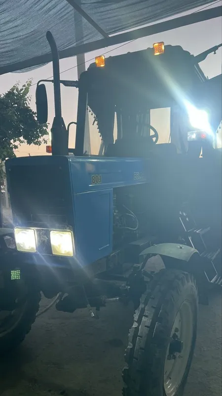 Traktor 80.1 sotiladi ! Xolati zoʻrrrr 2 Traktor 80.1 sotiladi ! Xolati zoʻrrrr 2