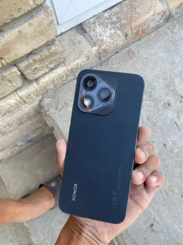Honor 400 lite 1