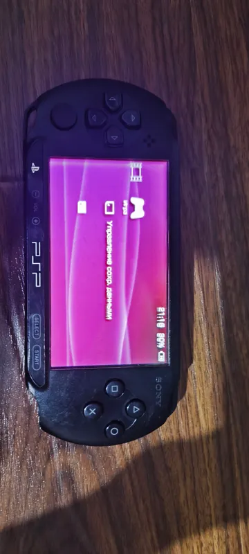 Psp street (E1008), holati yaxshi, 10 dan ortiq o‘yin bor 3 Psp street (E1008), holati yaxshi, 10 dan ortiq o‘yin bor 3