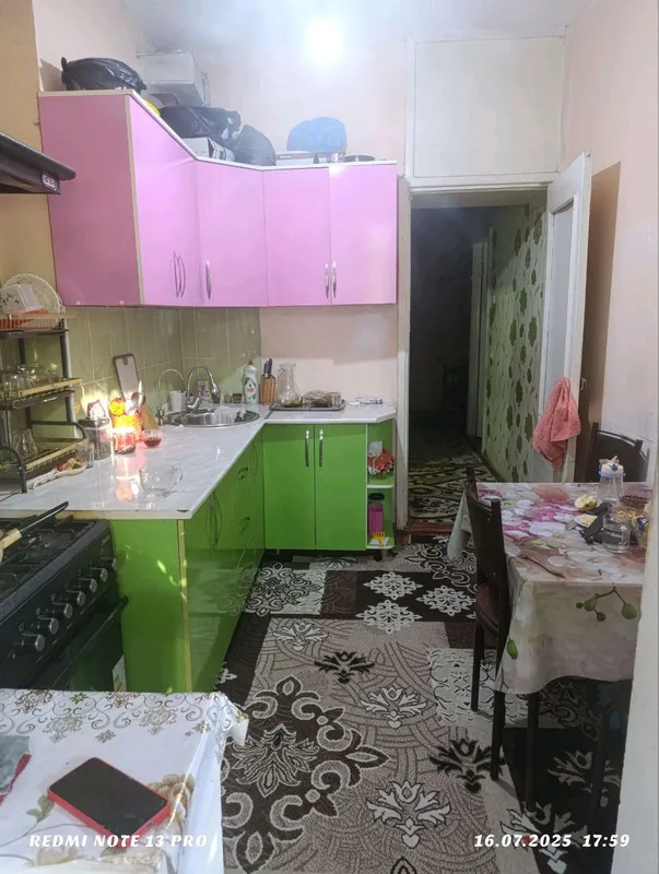 Chirchiq shahrida 2 xonali kvartira sotiladi 5 Chirchiq shahrida 2 xonali kvartira sotiladi 5