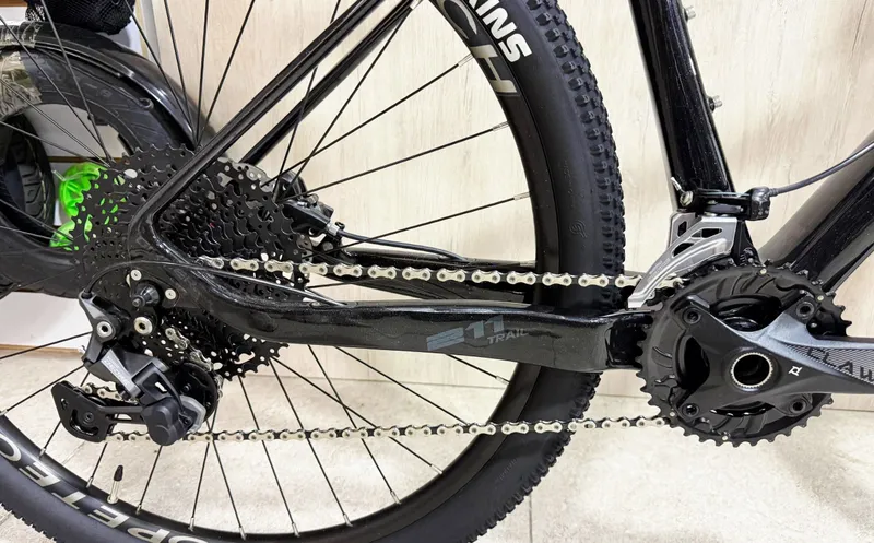 Карбоновый велосипед GIRDERCYCLE DEORE 27.5 6 Карбоновый велосипед GIRDERCYCLE DEORE 27.5 6