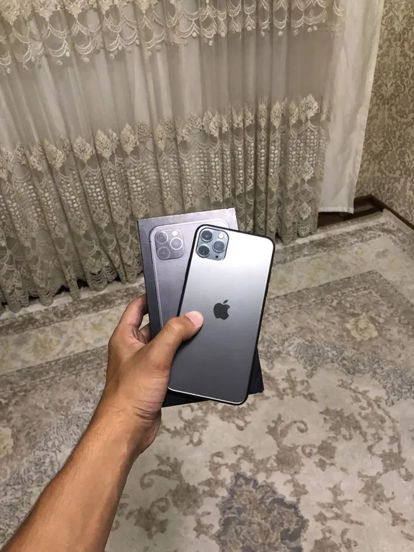 Iphone 11 pro MAX SROCHNO!!! Iphone 11 pro MAX SROCHNO!!!