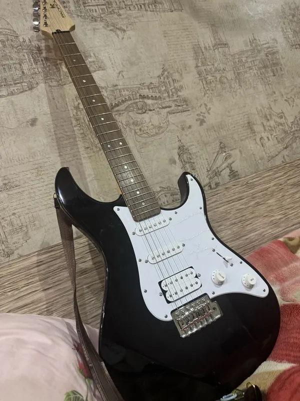 Гитара Электро Yamaha stratocaster — фото 1 Гитара Электро Yamaha stratocaster — фото 1