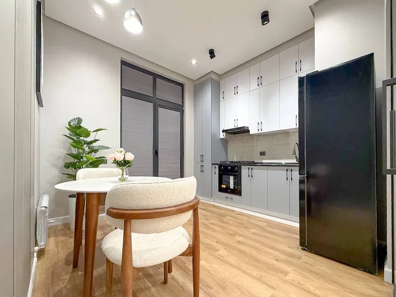 Mirzo Ulug‘bek tumanida 45 m², 2 xonali kvartira sotiladi 4