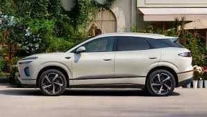 BYD Sealine 06 Pilot edition 520km Naqd va Nasiya Savdo Mavjud — фото 1