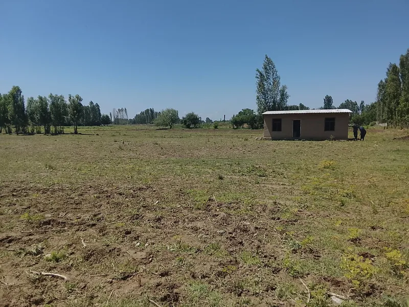 Срочна учаска сотилади — фото 6