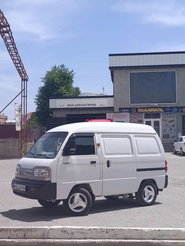Yuk tashish xizmati Damas van 4 Yuk tashish xizmati Damas van 4