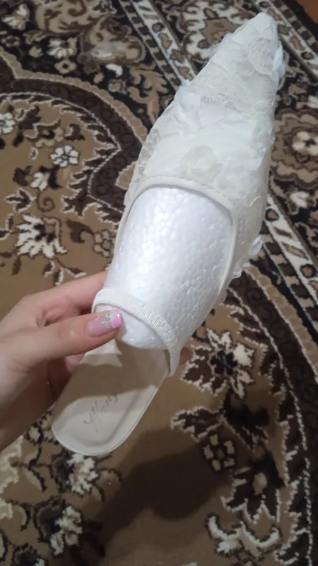 Ayollar tuflisi 2